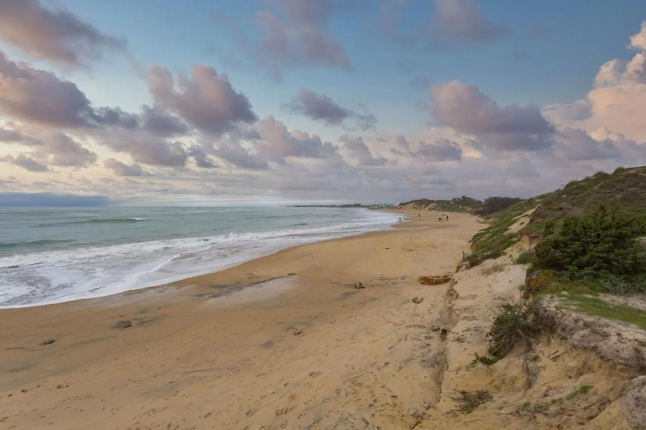 Palmeras-Candor Free Parking By Cadiz4Rentals Rota Spain