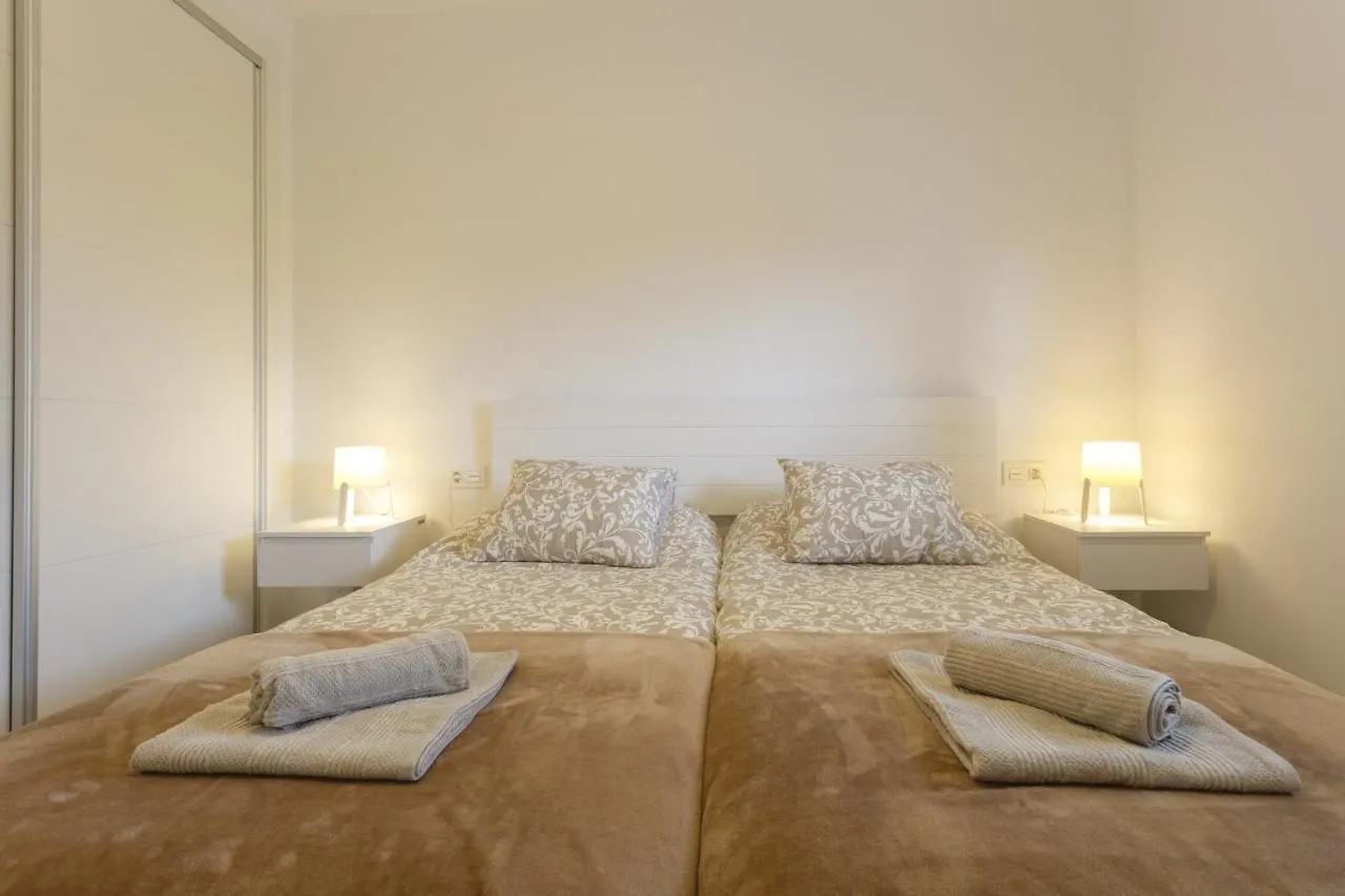Palmeras-Candor Free Parking By Cadiz4Rentals Rota 0*,  Spain